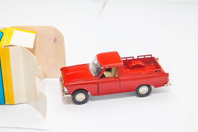 CHAR BLINDÉ RUSSE BRDM1 jouet vintage Tula no Solido no Dinky EUR 5,99