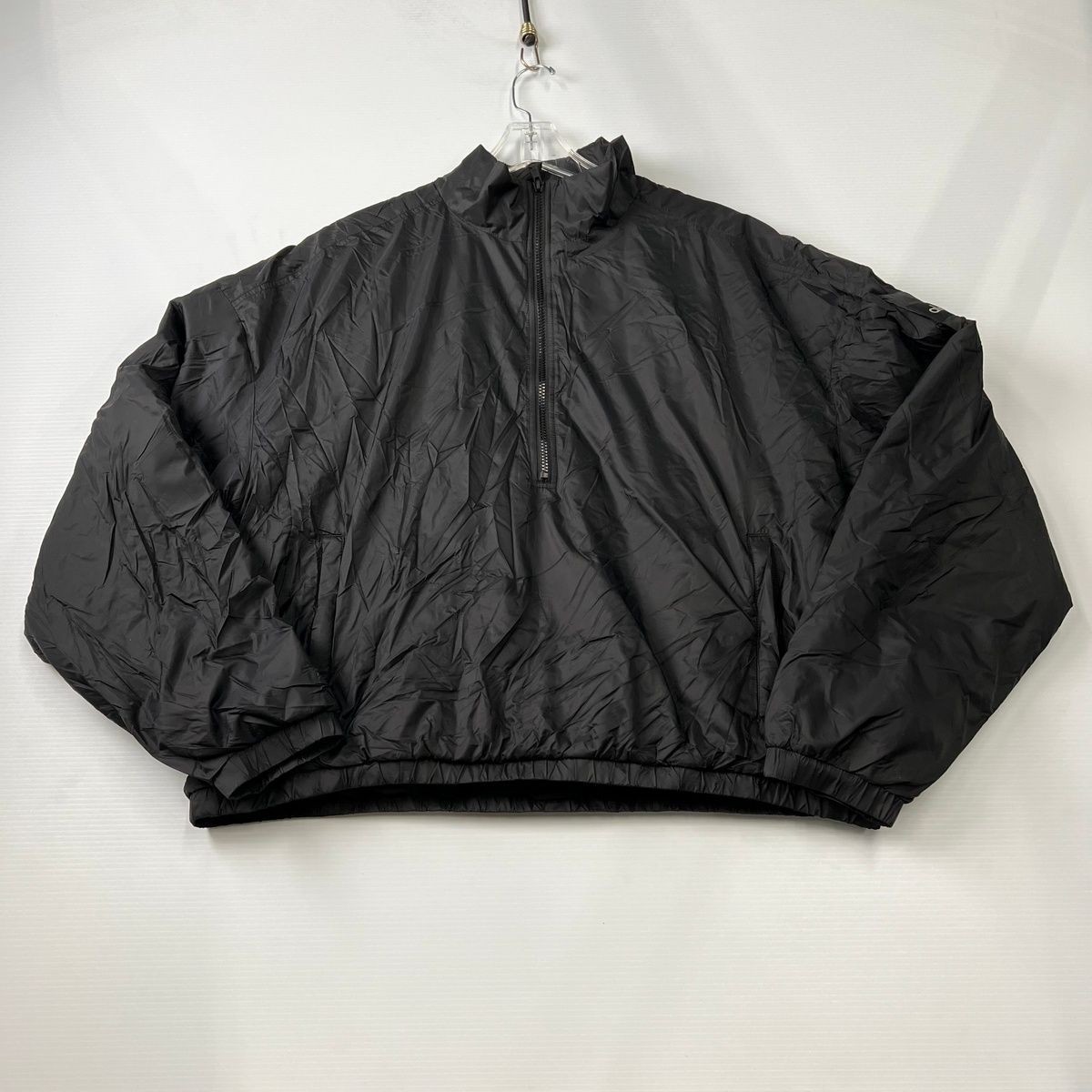 ALO light weight 1/2 pullover Jacket 新品 ALO YOGA Latitude Light Weight 1/2 Zip Pullover Jacket Men's Size