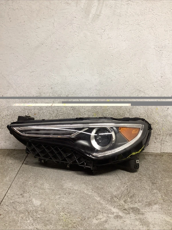 2018-2023 Alfa Romeo Stelvio LEFT LH DRIVER SIDE HEADLIGHT OEM HID XENON