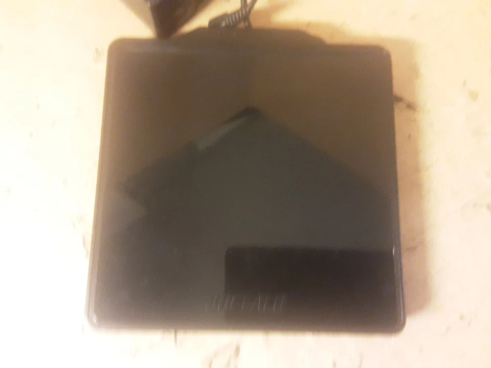 Buffalo portable DVD DVSM-DVSM-PC58U2V - Image 4 of 4