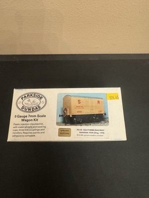 O GAUGE PARKSIDE DUNDAS 7MM SCALE WAGON KIT PS100 ( New ) Banana Van