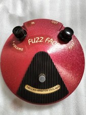 1970s Dallas arbiter fuss face