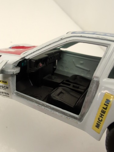 Burago Porsche 924 Turbo 1:24 - Foto 5 di 6