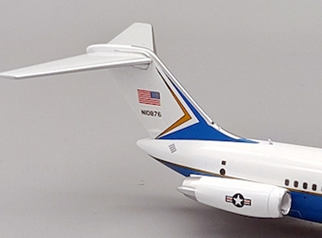InFlight 1/200 IFC9A0876 McDonnell Douglas DC9-32CF / C-9A
