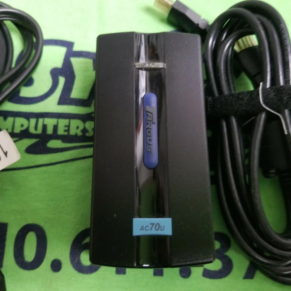 TARGUS APA10 UNIVERSAL LAPTOP CHARGER 65W - 800-0111-001A - TIPS 2 3 4 6 - Image 2 of 4