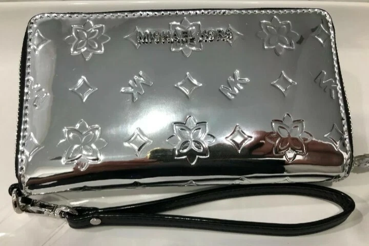 Michael kors best sale shiny wallet