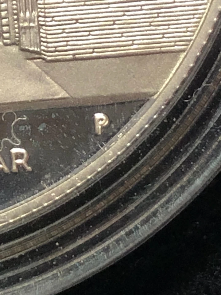 1994 P Prisoner Of War(POW) Proof Commemorative US Mint Silver Dollar,Deep Cameo - Image 3 of 4