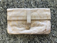 VINTAGE SOFT LEATHER CLUTCH - ORIENTAL DESIGN - CREAM - RED GOLD LAME DESIGN