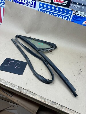 1992 1996 1997 FORD f150 F250 F350 BRONCO RH DOOR WING VENT WINDOW GLASS SUN X