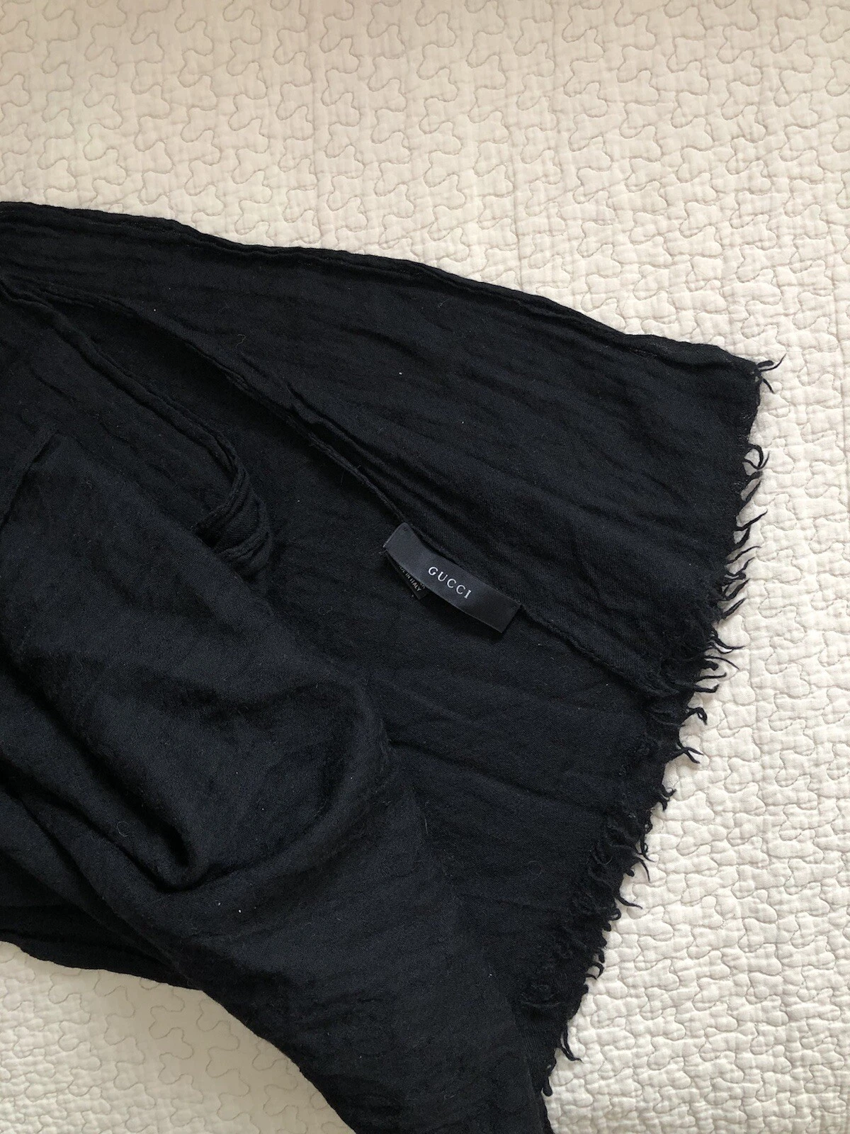 écharpe en laine noire gucci