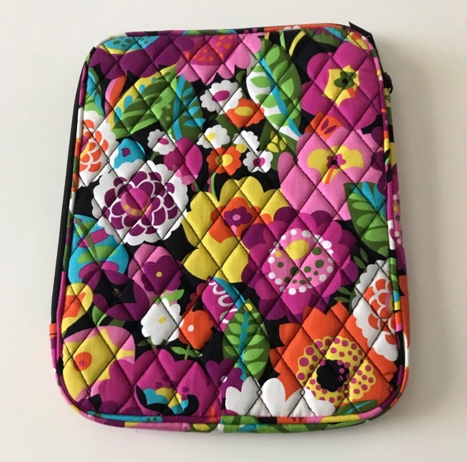 NWOT Vera Bradley Tablet Reader Sleeve In Va Va Bloom (Floral)Retired: Fall 2012 - Image 2 of 4