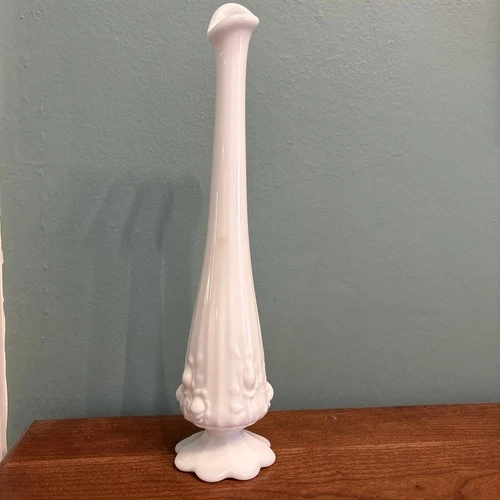 Vintage Fenton Cabbage Rose Milk Glass Footed Swung Rose Bud Vase 11”