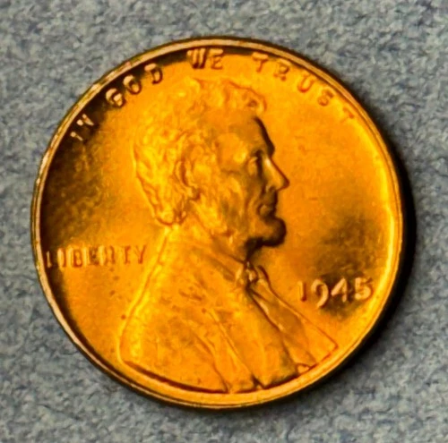 1945 LINCOLN CENT BU RED FROM ORIGINAL ROLL - *Free Shipping*