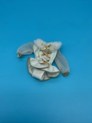 Vintage 1996 Skating Dream Barbie Walmart Special Edition #17244