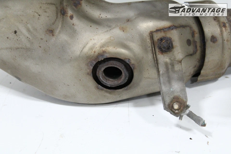 Subaru Crosstrek 2016-2020 2,0 L L4 AWD sistema de escape delantero tubo OEM Foto 3 de 4