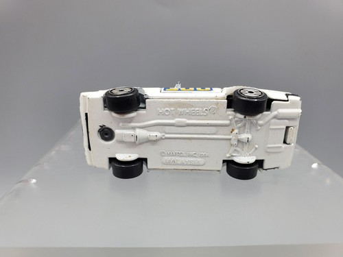 Loose Vintage 1984 Hot Wheels White Nissan 300ZX - Picture 8 of 8
