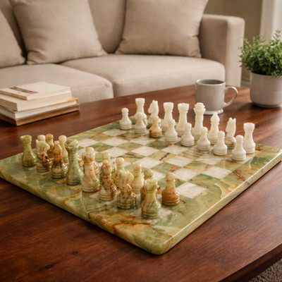 Elegant Green Onyx & White Marble Chess Set Luxury Coffee Table Decor Game