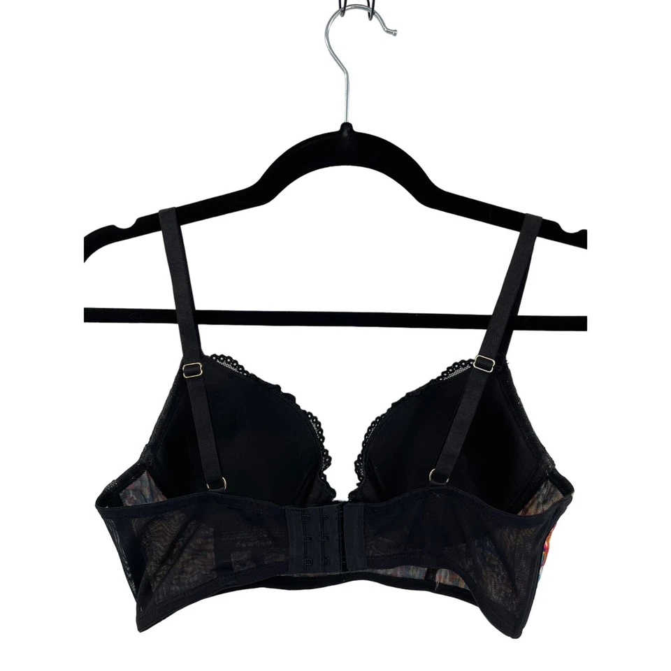 Sujetador Kardashian Colección Íntimates Forrado con Aros 34B Foto 3 de 4