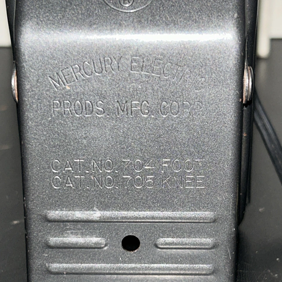 Винтажная педаль электрической металлической швейной машинки Mercury No 704 фута No Колено 705 - Изображение 2 из 4