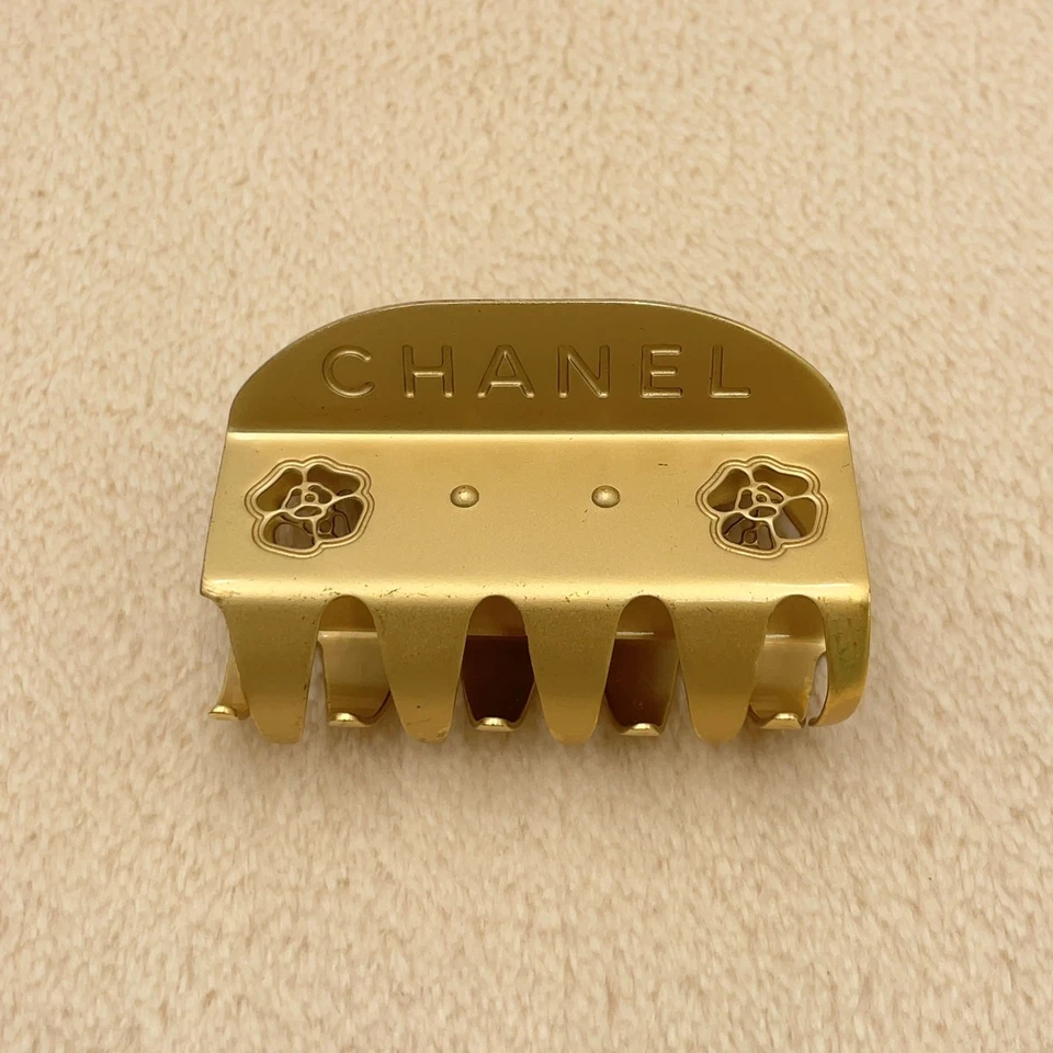 Auténtica pinza para el pelo Chanel Logo Coco Camelia GD 03P CON caja, bolsa BA110199 Foto 4 de 4