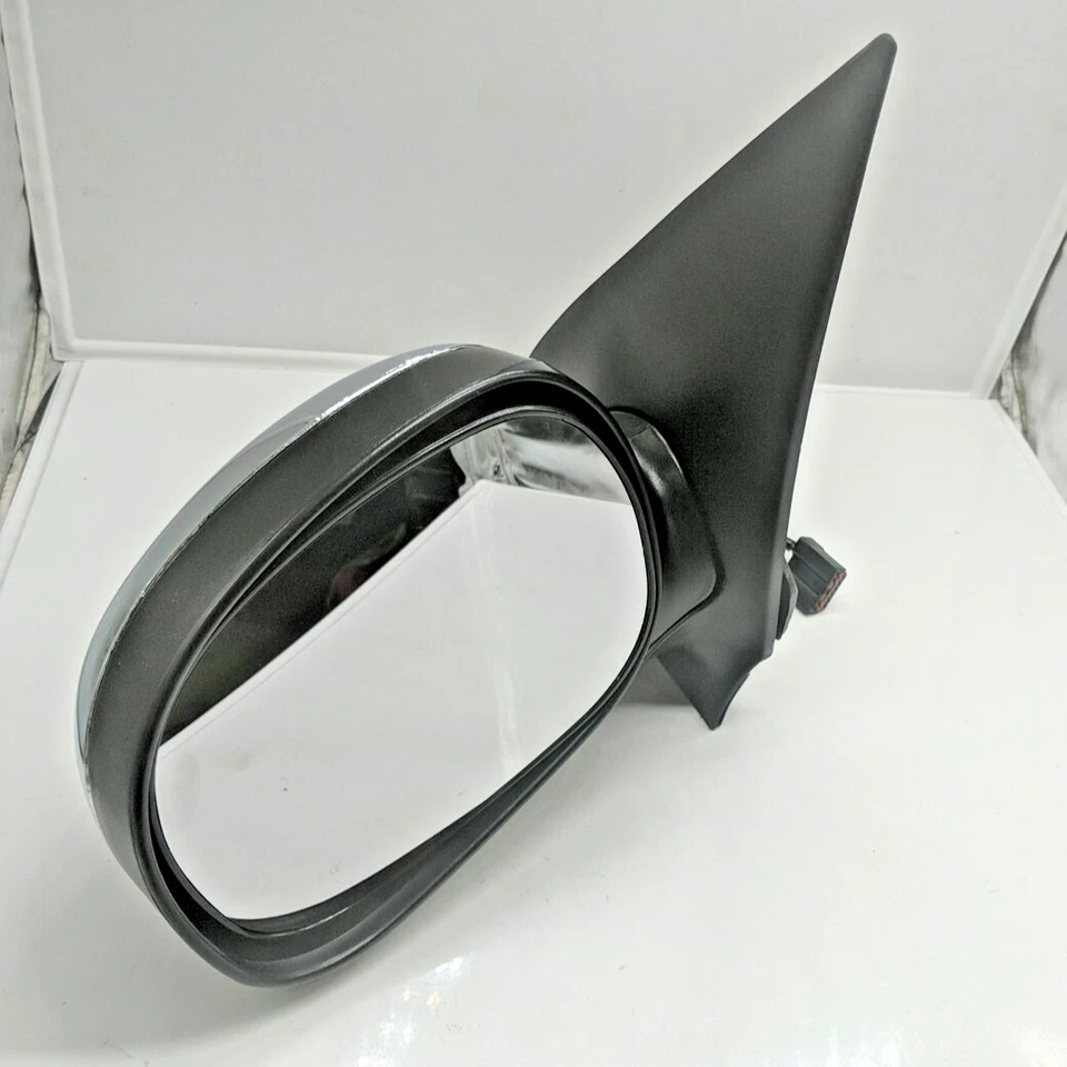 Espejo retrovisor FitSystem 61332F reemplaza Ford F85Z-17683-GAB cromado y negro nuevo de stock Foto 2 de 4