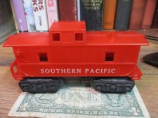 VINTAGE Marx 4556 Deluxe Southern Pacific Red Caboose TOY MODEL RAILROAD RR
