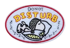 SNOOPY - DO NOT DISTURB Zzzzz - PEANUTS - Embroidered Iron-On Patch