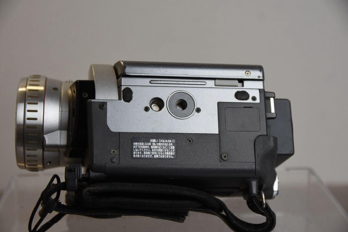 Panasonic NV-GS100 MiniDV SD Camcorder 3CCD Japanese-only
