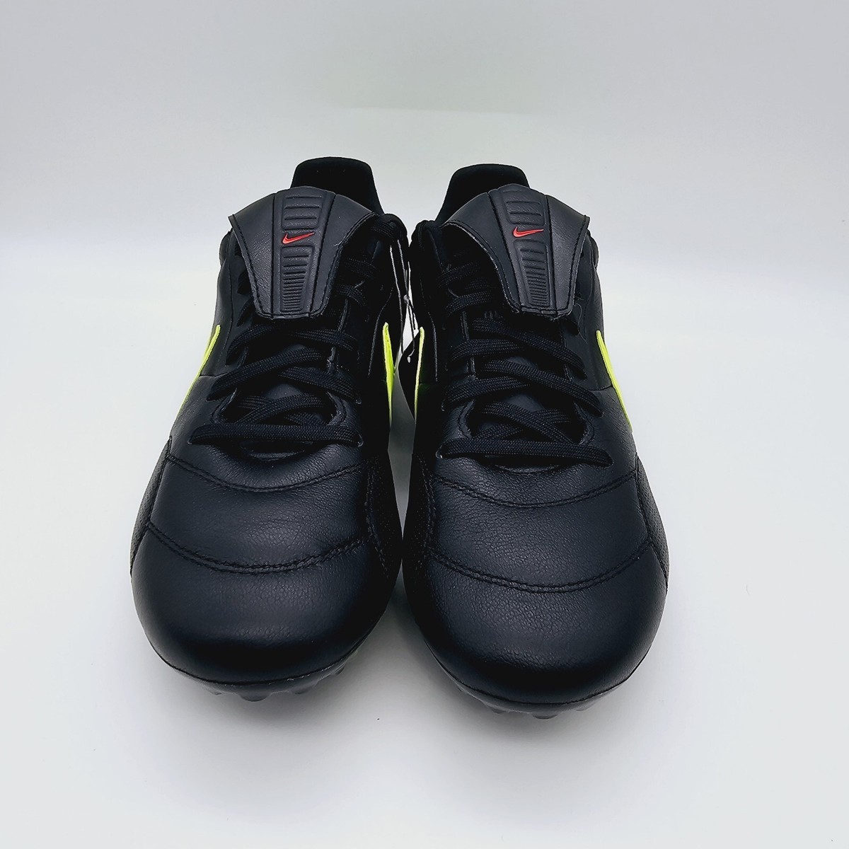 Nike Premier 3 FG Low Black Green Strike Soccer Cleats Men display picture 1