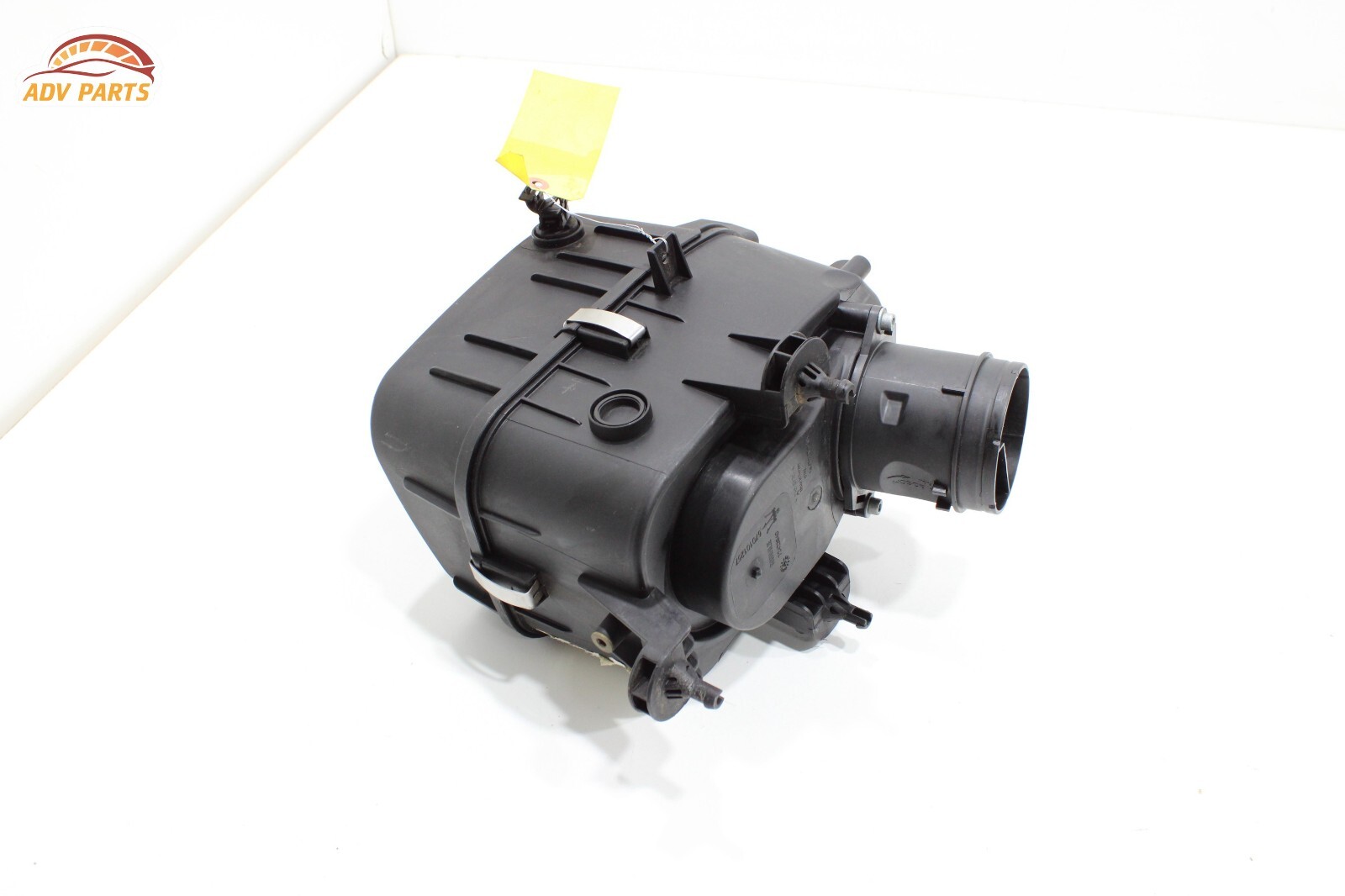2017 - 2020 MASERATI LEVANTE 3.0L ENGINE LEFT AIR CLEANER HOUSING FILTER BOX OEM