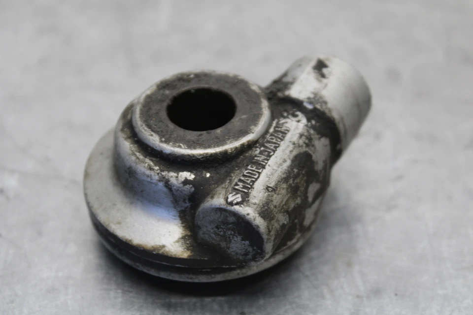 78 SUZUKI GS550E SPEEDOMETER DRIVE GEAR BB133 - Image 2 of 4