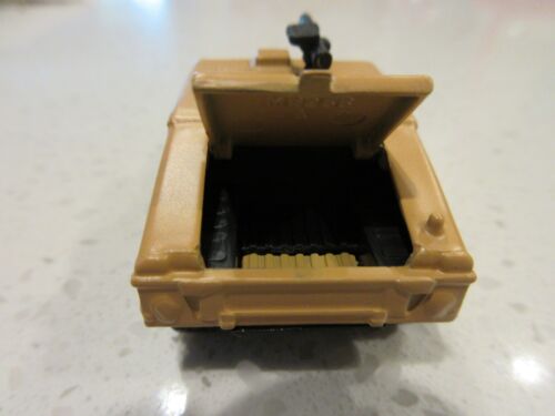 1994 Matchbox Hummer Desert Tan Military Vehicle Diecast Toy - Picture 8 of 8
