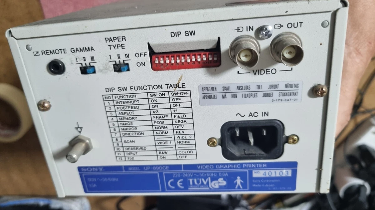 *0392NN-Impresora térmica Sony UP-890CR