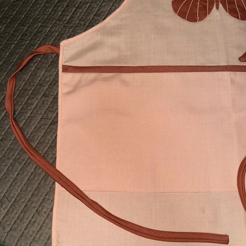 Neiman Marcus Butterfly Apron Linen 4 Pockets Peach Adjustable Ties - Picture 5 of 10