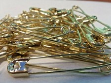 Jewelry Findings: NOS 50 Pcs 57.15mm Gold Tone Safety Pins 2 1/2" 08-01-2020