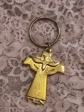 GOLD TONE RELIGIOUS DOVE PEACE KEYCHAIN (A)