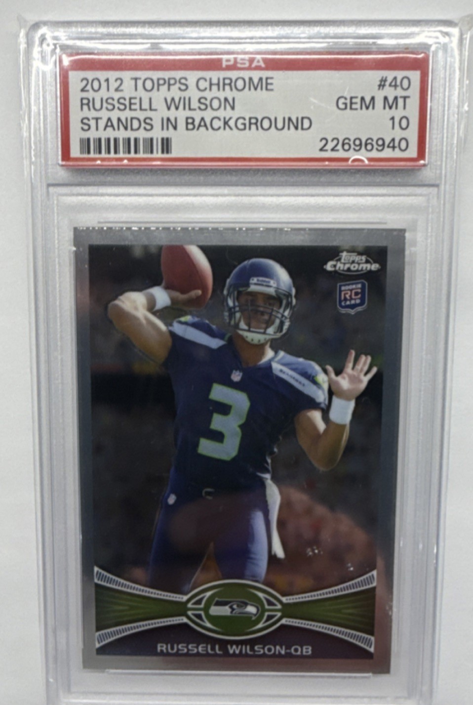 Russell Wilson Topps Chrome #40 Throwing