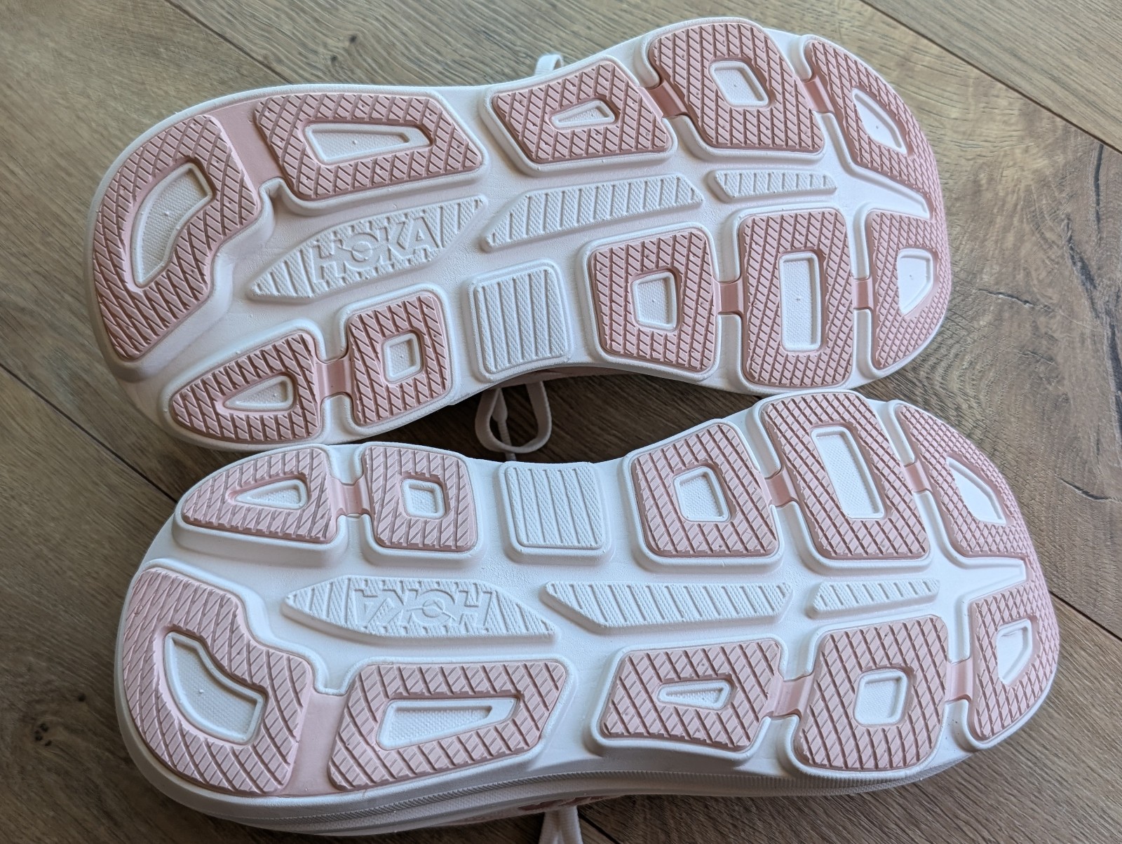 Women's 2025 HOKA Bondi 9 Rose Latte/Rose Cream Cushioned Running Shoes US 9 thumbnail 19