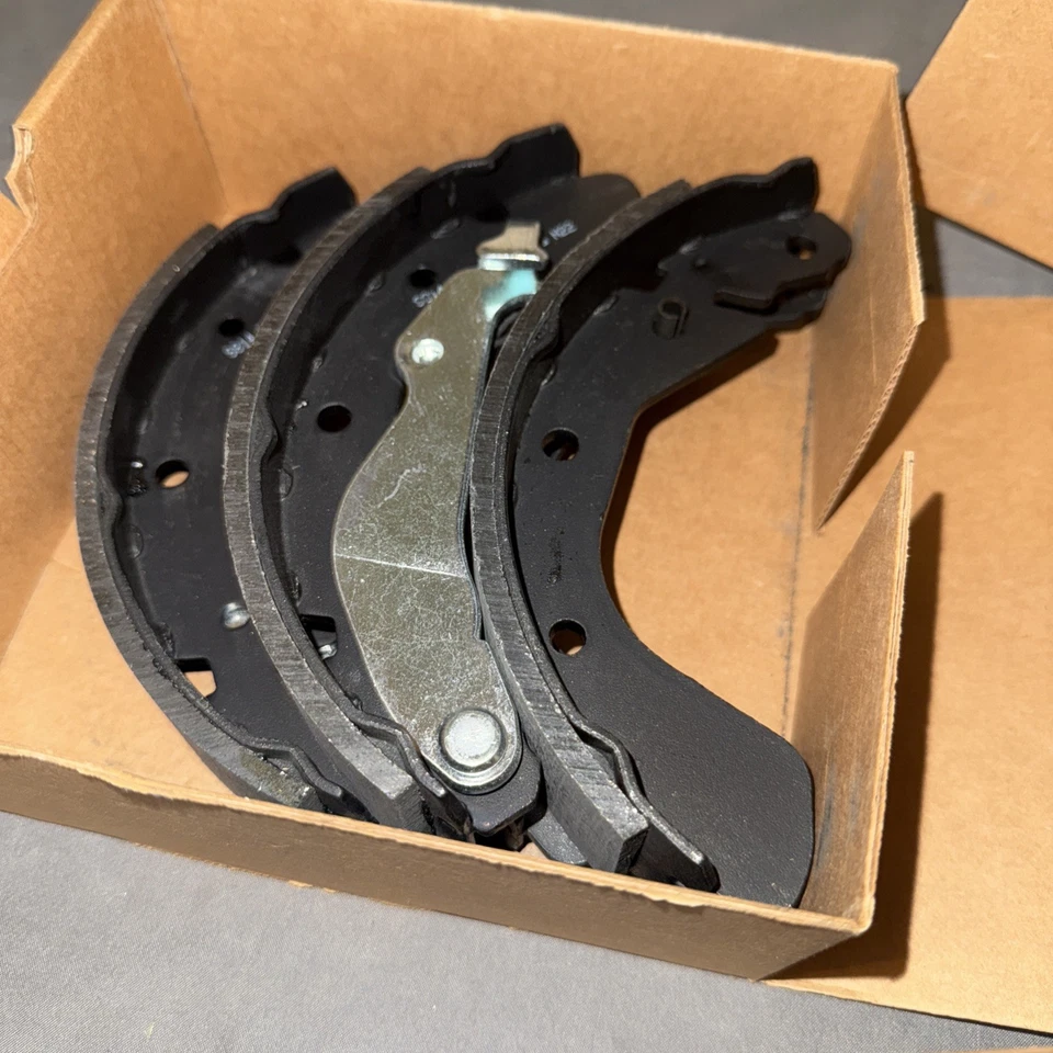 Zapata freno tambor trasera CARQUEST S814 Chevy/pontiac/Suzuki (ver última foto) Foto 4 de 4