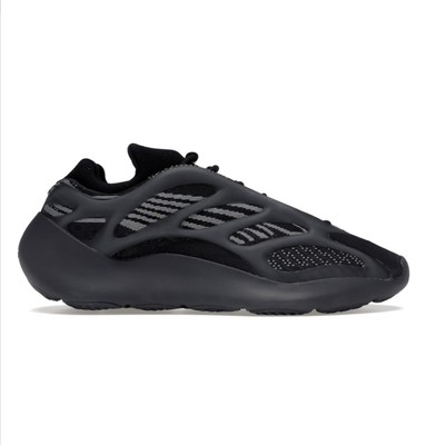 Adidas Yeezy 700 V3 Dark Glow Us13/ Eu48
