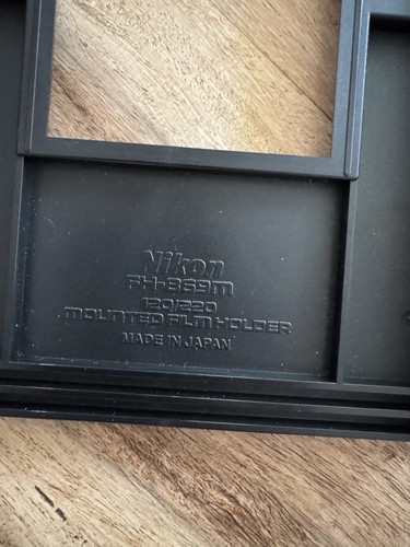 Nikon FH-869M 120/200 mounted Film Holder For Coolscan 8000 and 9000 - Photo 2/4