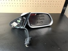Retroviseur droit (ou coque) Skoda OCTAVIA
