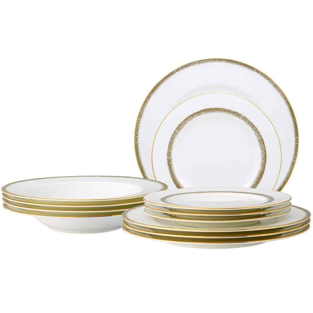め*い様 Noritake 4人分セット シグニチャー チェーン柄　プラチナセッ め*い様 Noritake 4人分セット シグニチャー チェーン柄