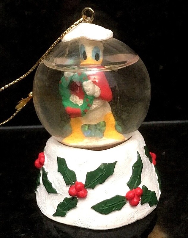 Disney Donald Duck as Santa Miniature Snow Globe/Water Ball 