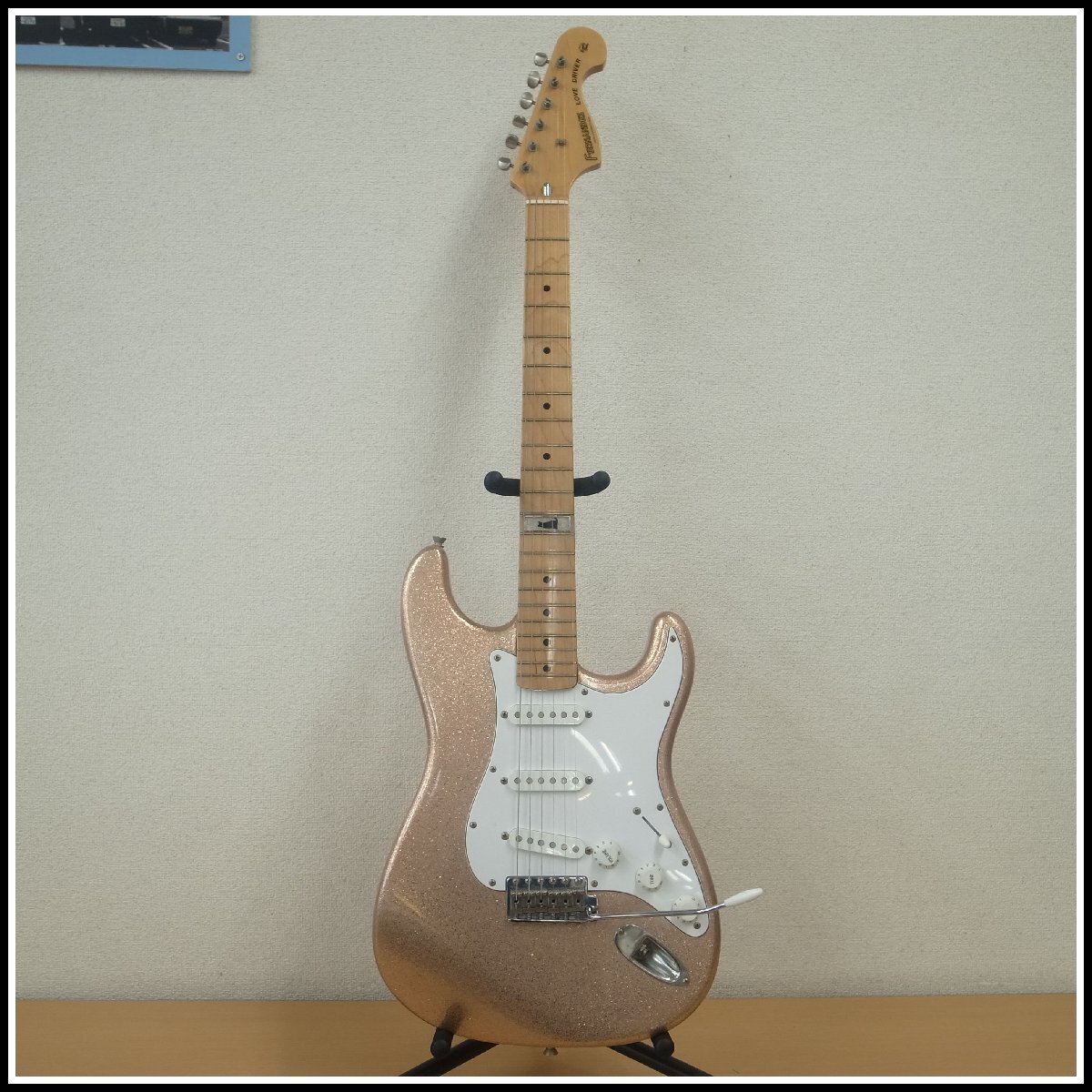 Electric Guitar Fernandes Love Driver LD-85KK L'Arc-en-Ciel Electric Guitar Fernandes Love Driver LD-85KK L'Arc-en-Ciel