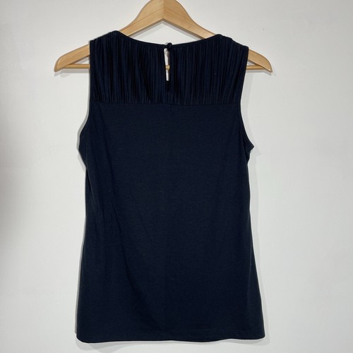 Banana Republic Blouse Womens XS Dark Navy Pleated Sleeveless Tank Blouse EUC - Picture 4 of 4