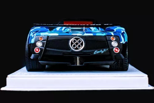 1/18 VIP Models Pagani Zonda Blue Bape Camouflage Limited - Picture 5 of 6
