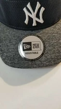 NEW YORK YANKEES MLB  SHADOW TECH VIS OSFA  ADJUSTABLE NEW ERA CAP NEGOTIABLE 20