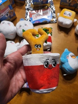LANKYBOX STICKY N' CANNY Series 3 Mini Mystery Blind Plush Plushie