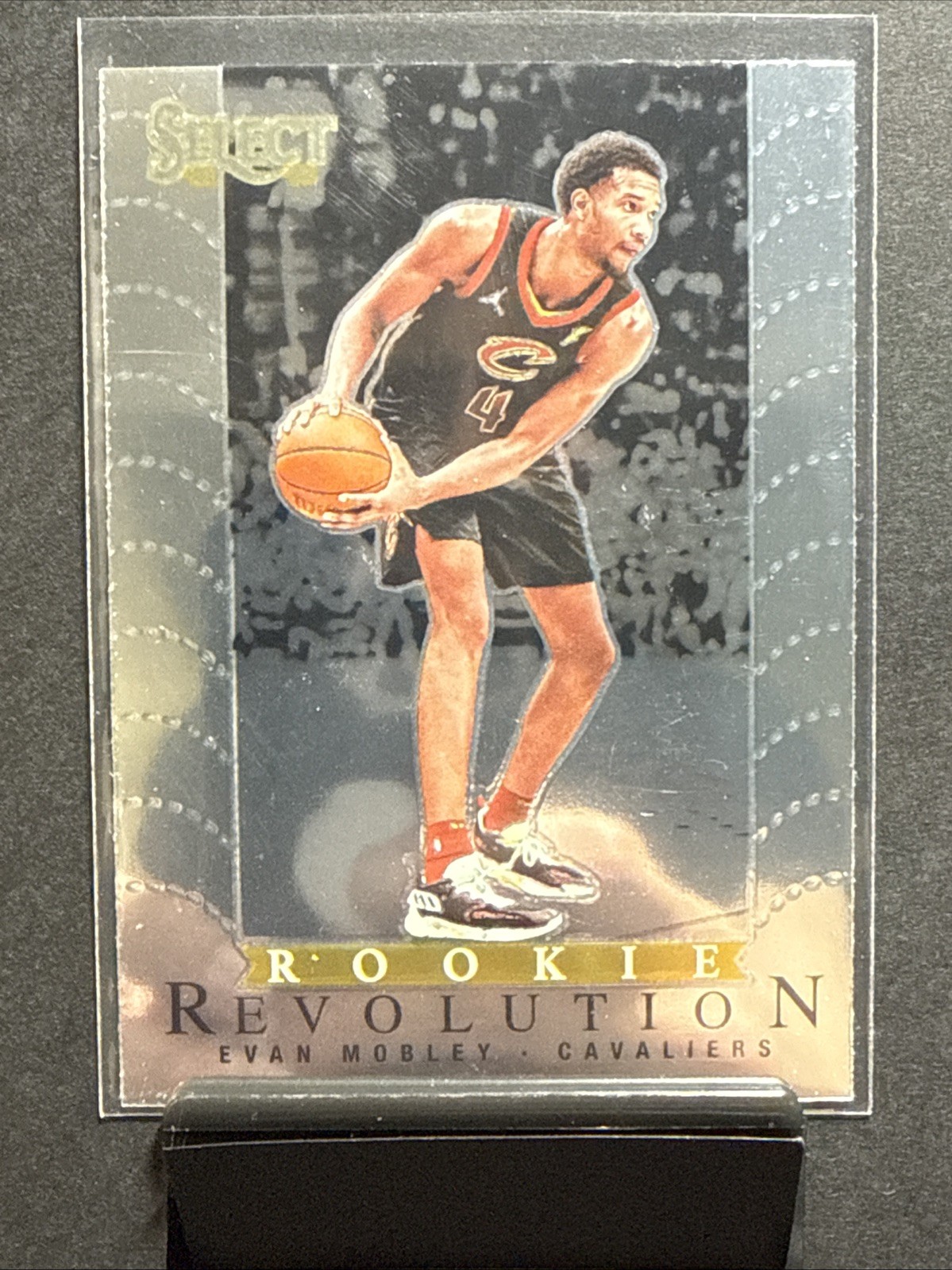 2021-22 Panini Select - Rookie Revolution Evan Mobley #12 (RC)